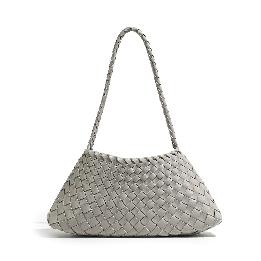 Retro Woven Shoulder Bags in Handbags