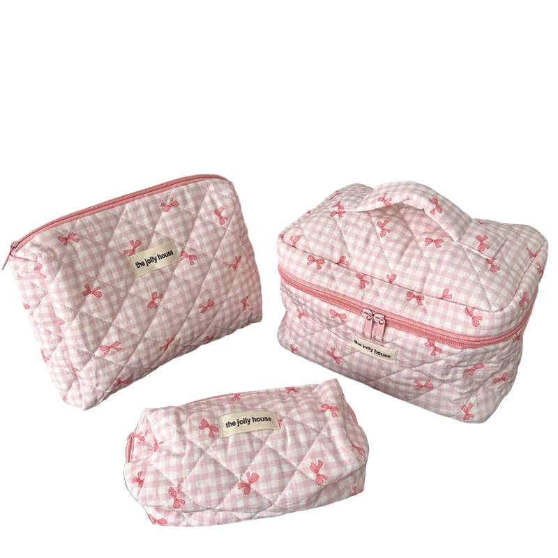 Makeup Bags in Cosmetic & Toiletry Bags