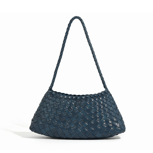 Retro Woven Shoulder Bags in Handbags